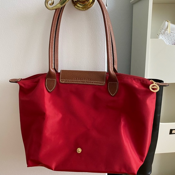 Longchamp purse - Picture 2 of 4